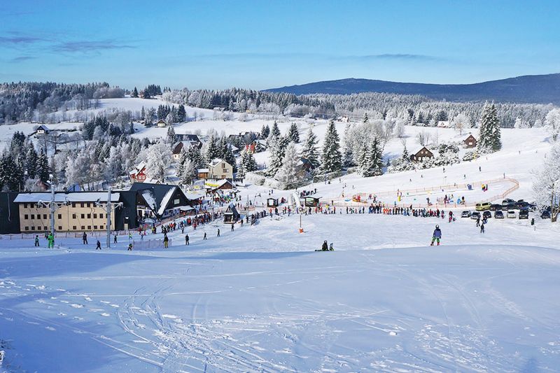 skiën IJzergebergte Tsjechië